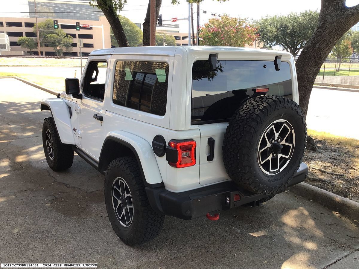 Used 2024 Jeep Wrangler Rubicon AWD/4WD image 5