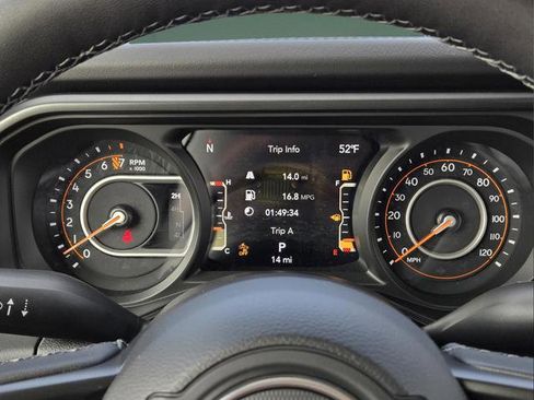 New 2026 Jeep Gladiator Mojave AWD/4WD image 8