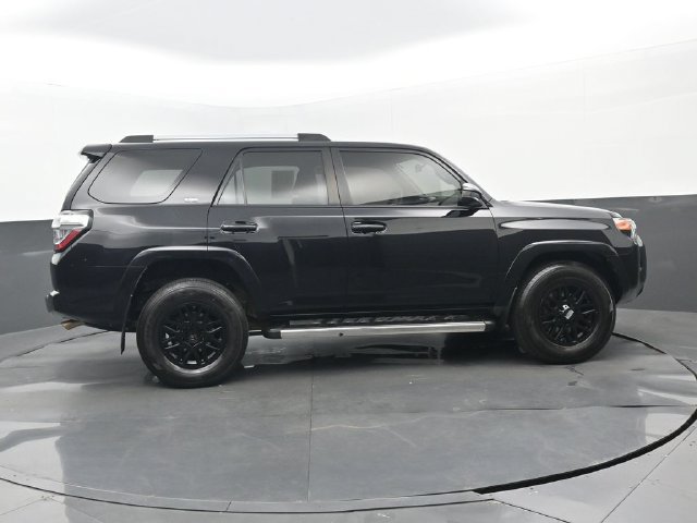 Used 2019 Toyota 4Runner SR5 RWD image 2