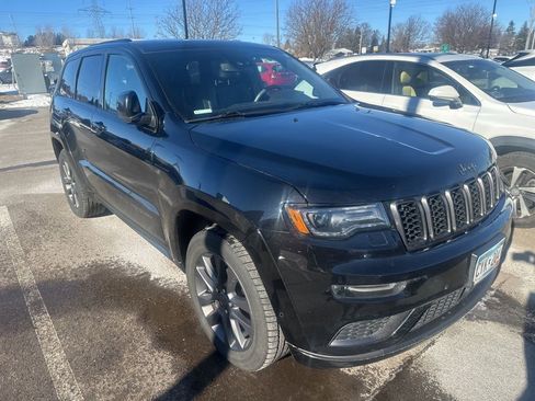Used 2019 Jeep Grand Cherokee High Altitude image 2