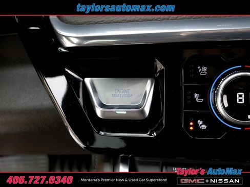 Used 2025 GMC Sierra 3500 Denali w/ Denali Reserve Package image 34