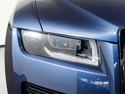 Used 2024 Rolls-Royce Ghost Black Badge w/ Black Badge Ghost Package image 21