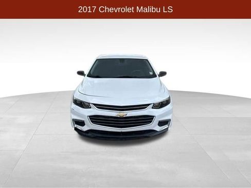 Used 2017 Chevrolet Malibu LS w/ LPO, Convenience Package 1 FWD image 2