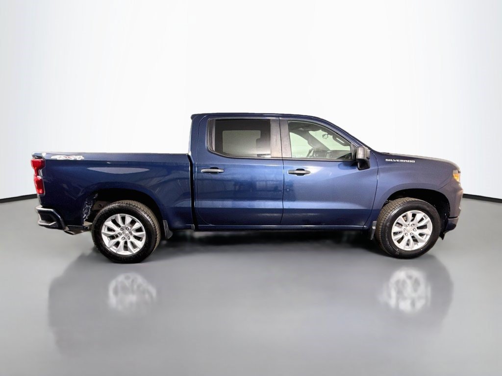 Used 2022 Chevrolet Silverado 1500 Custom AWD/4WD image 11