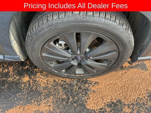 Used 2022 Subaru Ascent Onyx Edition AWD/4WD image 2