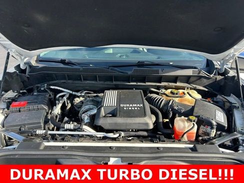 Used 2021 Chevrolet Silverado 1500 LT image 11