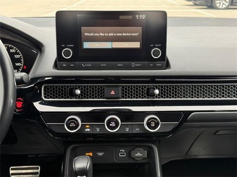 Used 2023 Honda Civic Sport image 13