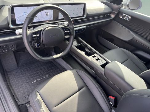 Used 2025 Hyundai Ioniq 6 SEL image 22