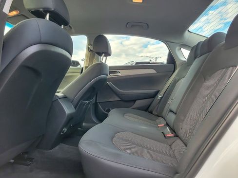 Used 2019 Hyundai Sonata SE image 9