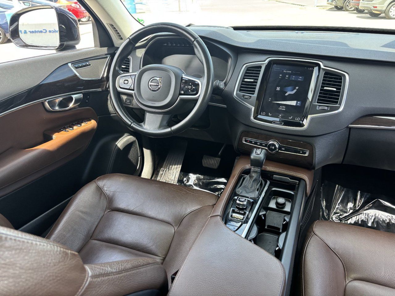 Used 2019 Volvo XC90 T6 Momentum w/ Advanced Package AWD/4WD image 12