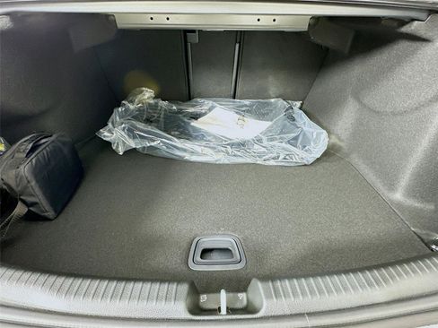 Certified 2025 Mercedes-Benz C 300 4MATIC Sedan image 33