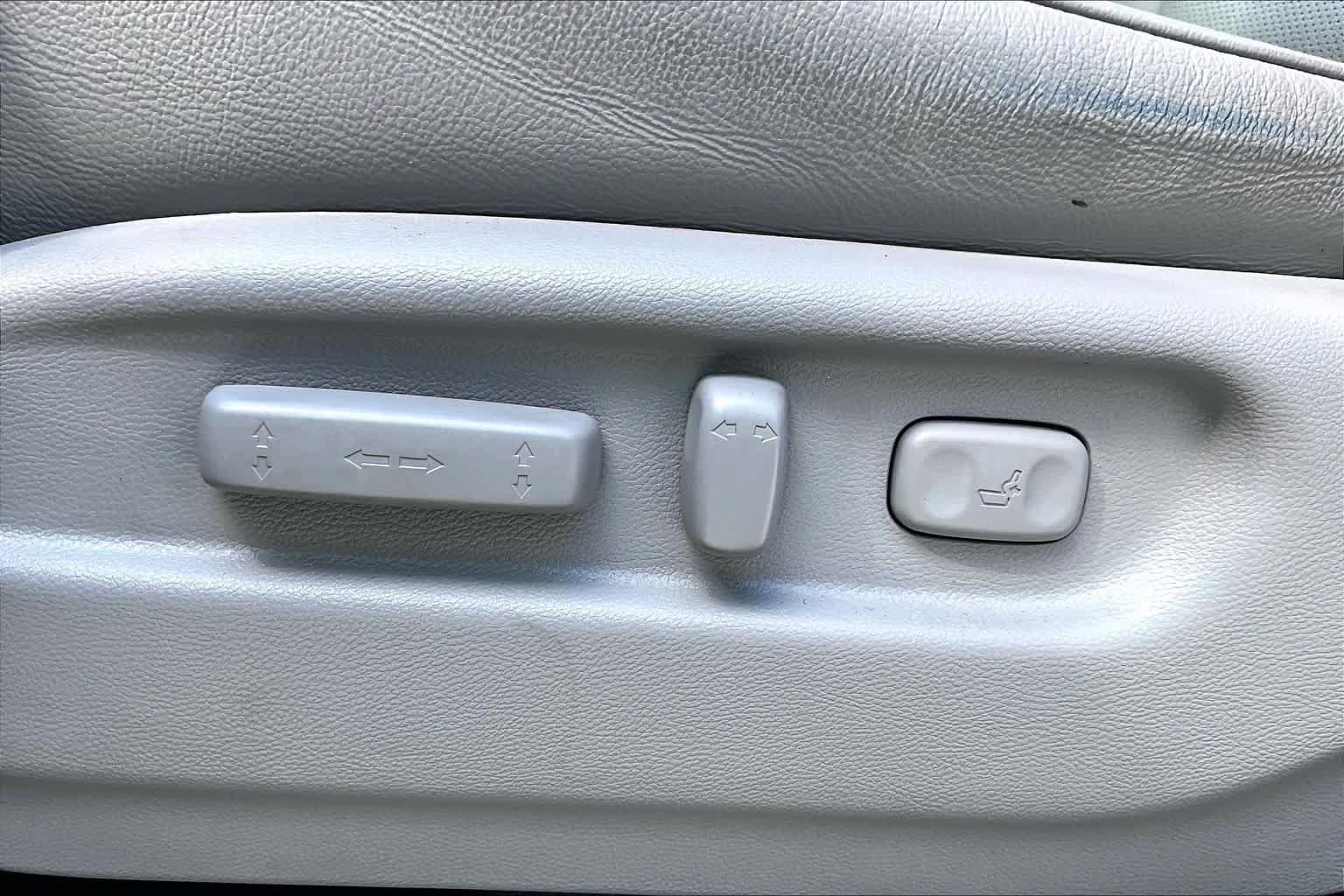 Used 2023 Honda Passport EX-L image 29