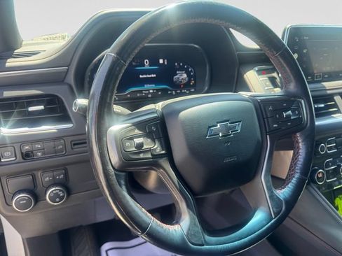 Used 2022 Chevrolet Tahoe RST w/ Luxury Package RWD image 13