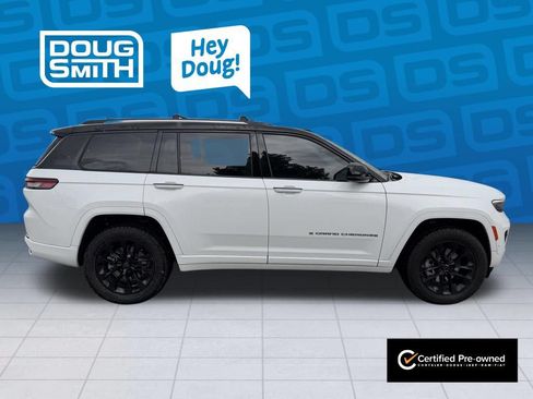 Used 2021 Jeep Grand Cherokee L Overland w/ Advanced Protech Group III AWD/4WD image 3