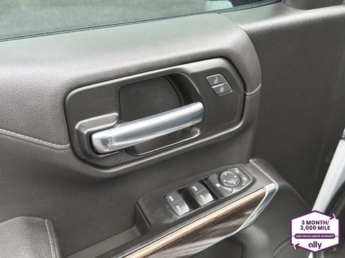 Used 2021 Chevrolet Silverado 1500 RST image 15