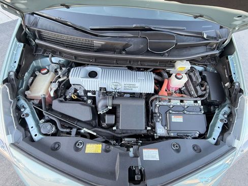 Used 2015 Toyota Prius V Two image 32