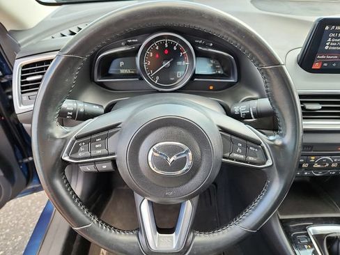Used 2018 MAZDA MAZDA3 Grand Touring FWD image 23