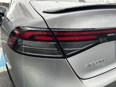 Used 2023 Honda Accord Sport image 10