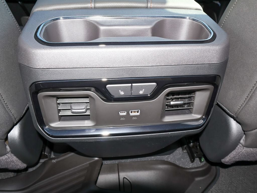 New 2026 GMC Sierra 1500 AT4 w/ AT4 Premium Package AWD/4WD image 14