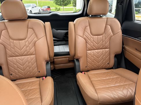 Used 2023 Kia Telluride SX X-Pro AWD/4WD image 8