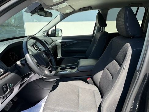 Used 2025 Honda Ridgeline Sport+ image 9