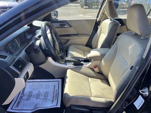 Used 2015 Honda Accord LX image 12