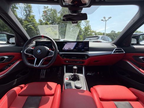 Used 2025 BMW M3 w/ Executive Package RWD image 18