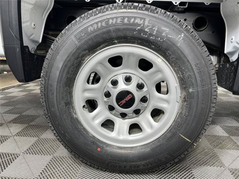 New 2026 GMC Sierra 2500 Pro w/ 1SA Pro Safety Plus Package AWD/4WD image 13