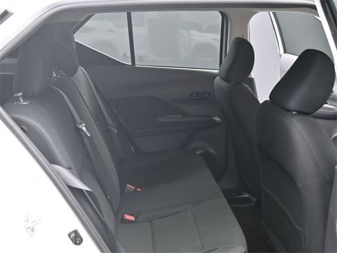 Used 2025 Nissan Kicks Play S image 20