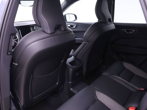 Used 2022 Volvo XC60 T8 R-Design AWD/4WD image 14
