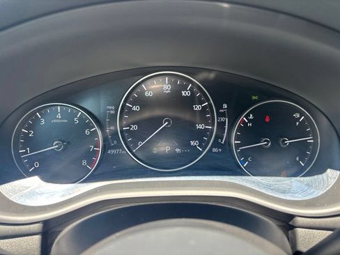 Used 2024 MAZDA MAZDA3 s FWD image 2