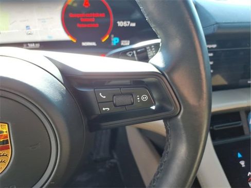 Used 2022 Porsche Taycan image 16