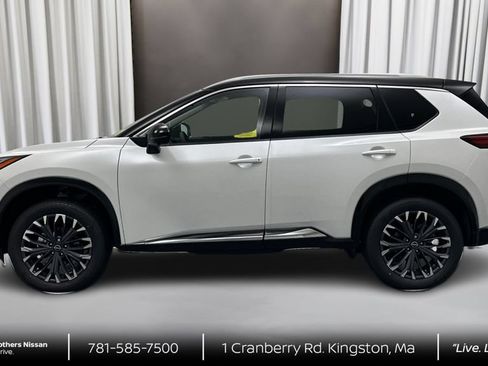 New 2026 Nissan Rogue Platinum AWD/4WD image 8