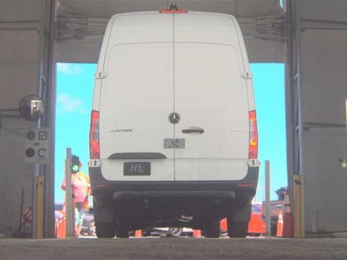 Used 2022 Mercedes-Benz Sprinter 2500 image 9