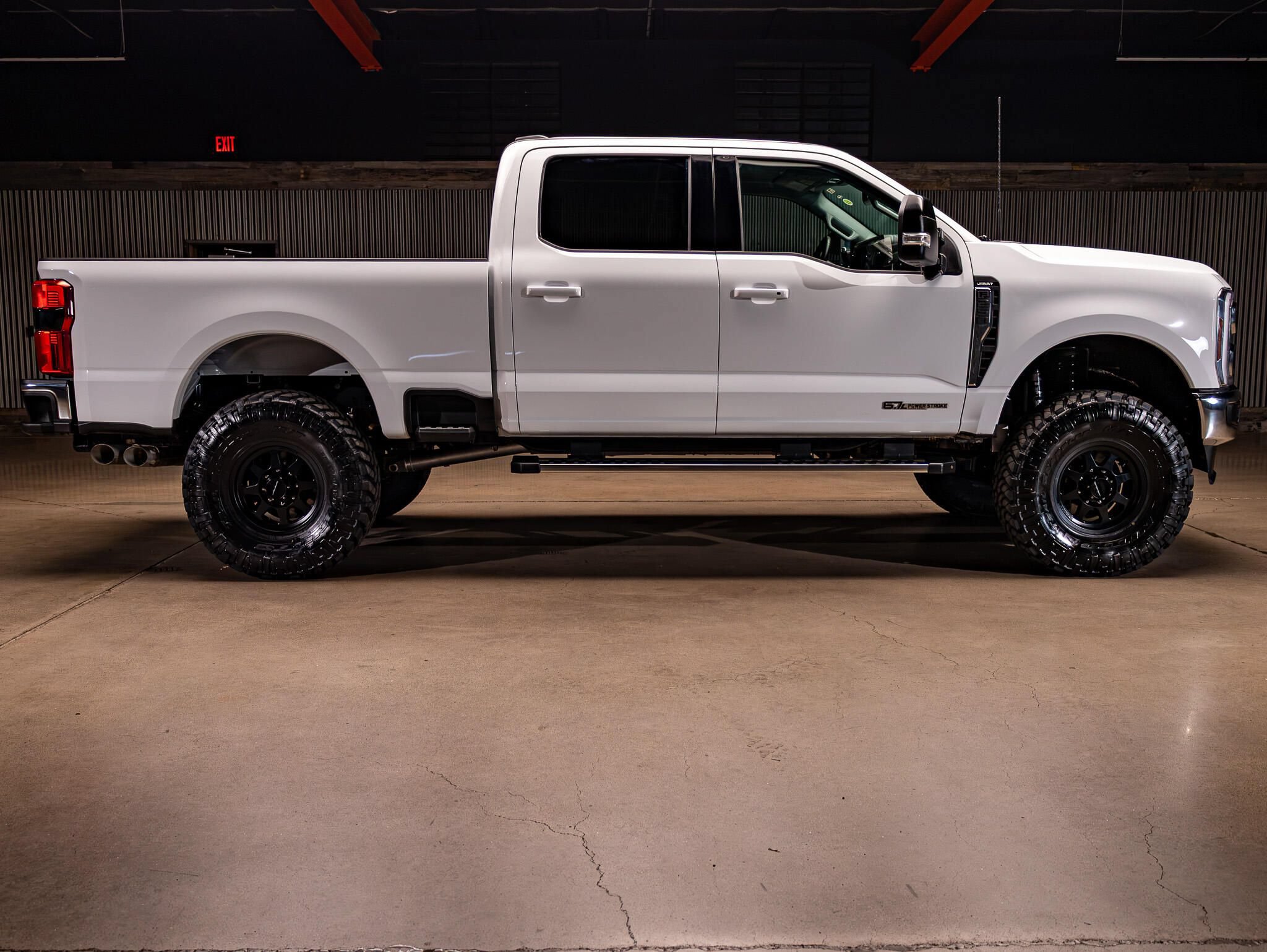 Used 2025 Ford F250 Lariat AWD/4WD image 11