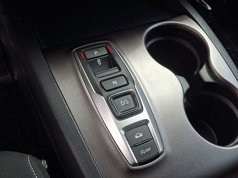 Used 2023 Honda Ridgeline Sport image 14