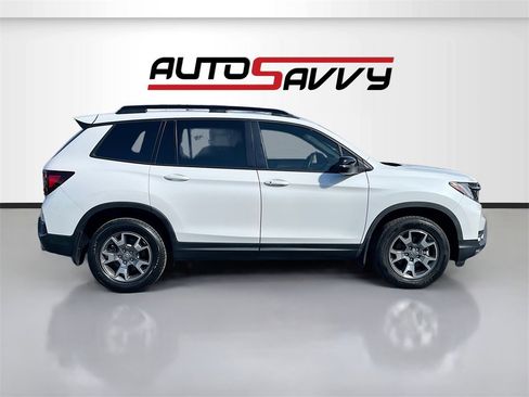 Used 2023 Honda Passport TrailSport image 8