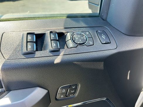 Used 2020 Ford F250 Lariat image 24