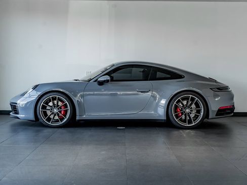 Certified 2024 Porsche 911 Carrera 4S image 2