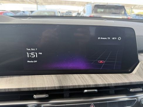 Used 2023 Kia Telluride EX image 19