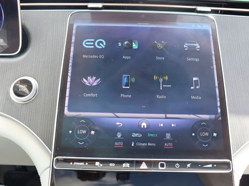Used 2023 Mercedes-Benz EQS 450+ SUV image 30