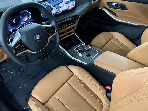 Used 2025 BMW 330i xDrive Sedan w/ Convenience Package image 11