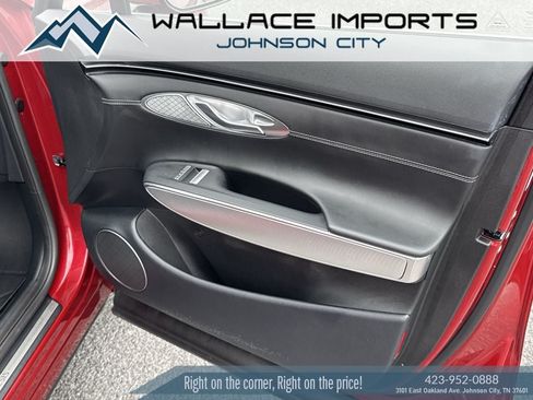 Used 2023 Genesis GV70 2.5T w/ Select Package AWD/4WD image 37
