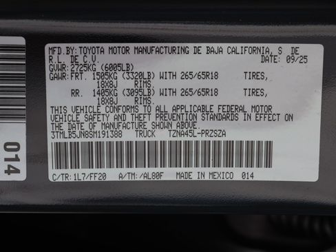 New 2025 Toyota Tacoma SR5 image 32