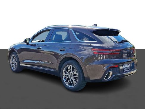 Used 2023 Genesis GV70 2.5T w/ Advanced Package AWD/4WD image 5