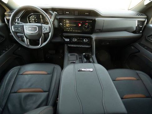 Used 2026 GMC Sierra 2500 AT4 image 17