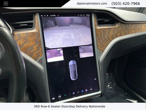 Used 2018 Tesla Model X 75D image 29