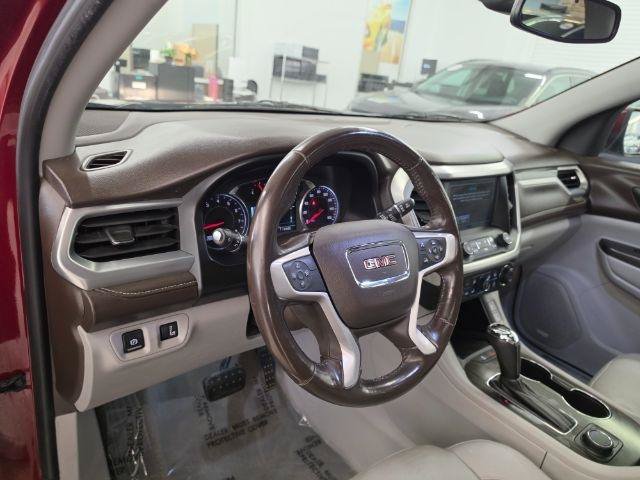 Used 2018 GMC Acadia SLT w/ LPO, Floor Liner Package AWD/4WD image 8