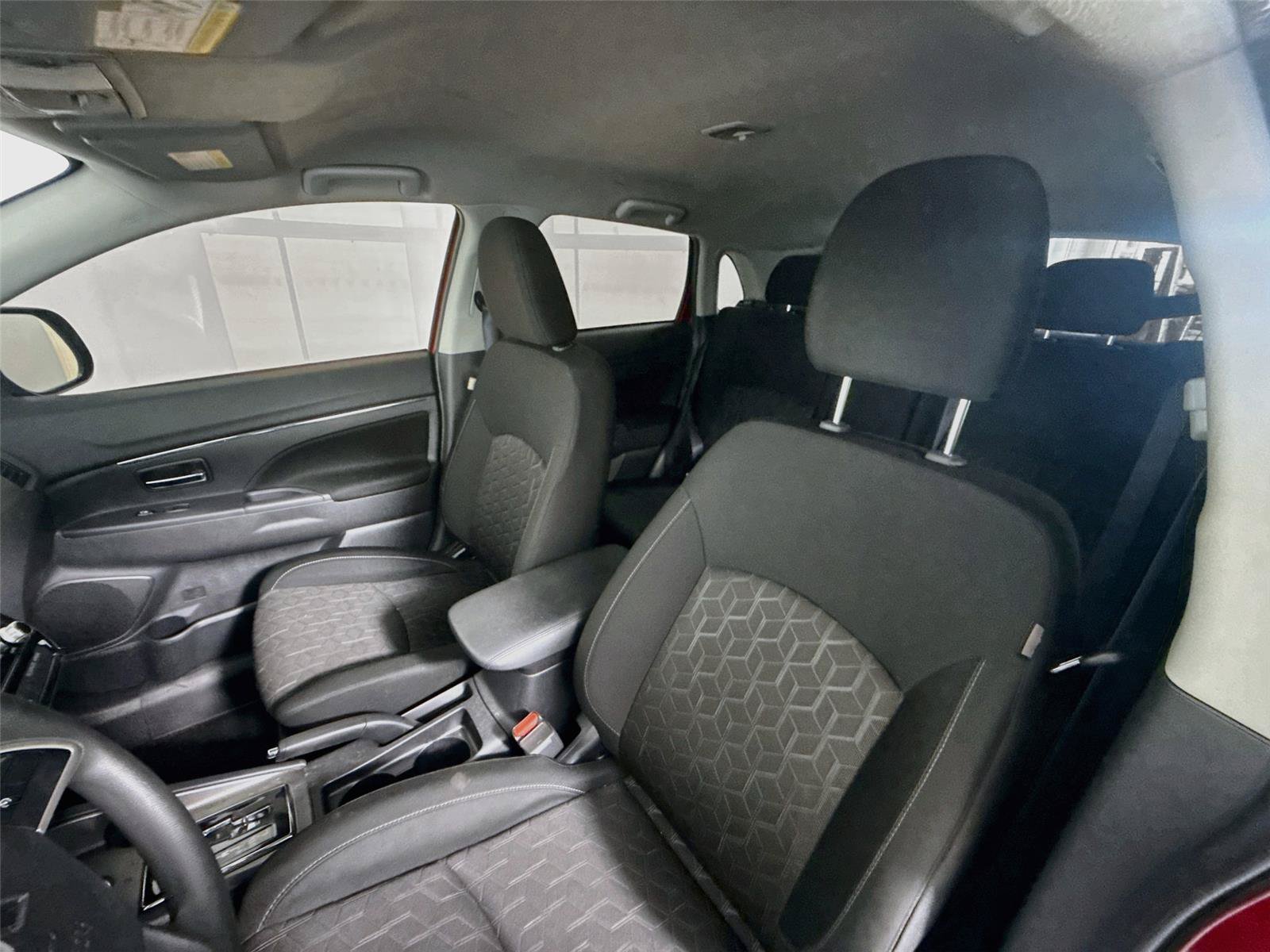 Used 2026 Mitsubishi Outlander Sport ES AWD/4WD image 11