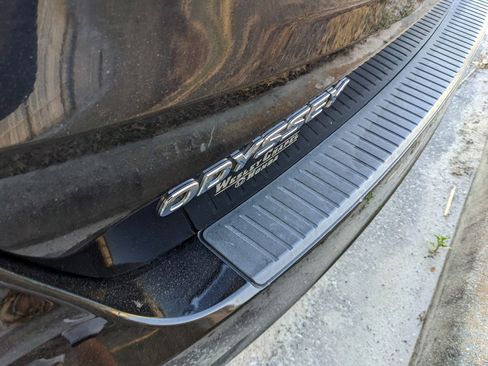 Used 2018 Honda Odyssey EX-L image 12